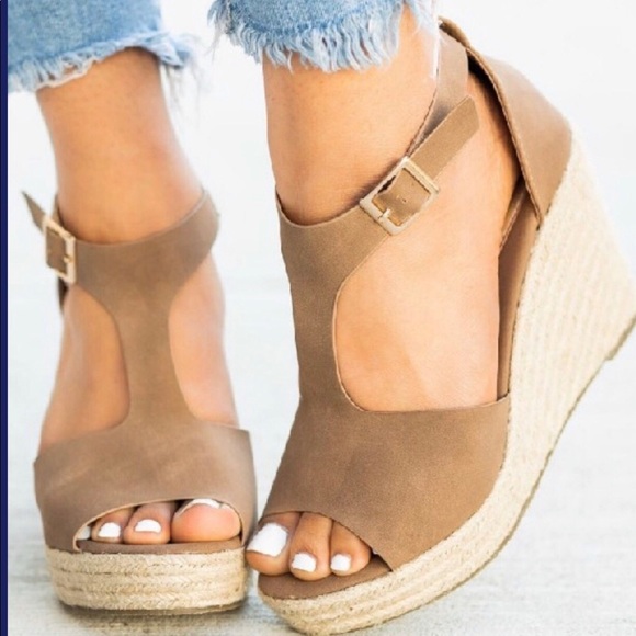 NEW mocha wedge espadrilles sandals - Picture 2 of 3